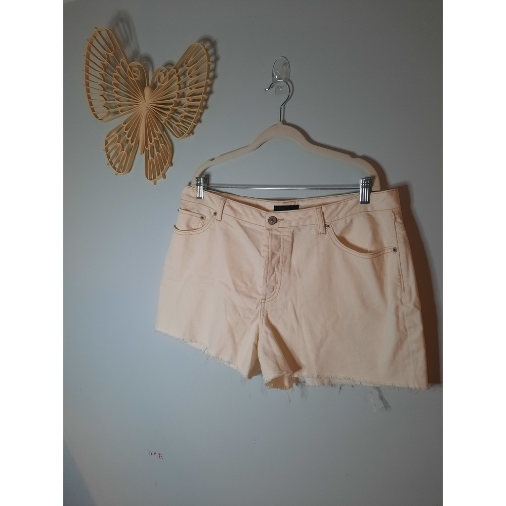 House of Harlow 100% Cotton Sz 32, Raw Hem, Jean‎ Shorts, High Waist, Button Fly